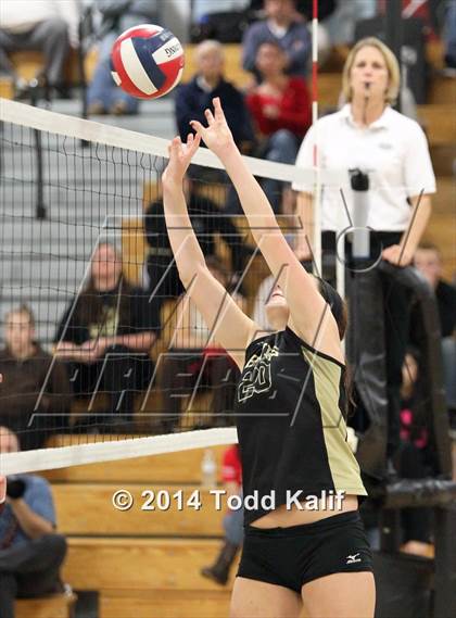 Thumbnail 1 in Granby Memorial vs. Woodland Regional (CIAC Class M Semifinal) photogallery.