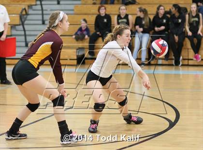 Thumbnail 2 in Granby Memorial vs. Woodland Regional (CIAC Class M Semifinal) photogallery.