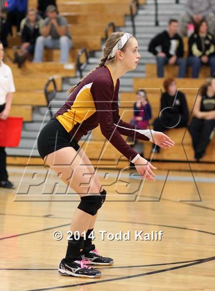 Thumbnail 3 in Granby Memorial vs. Woodland Regional (CIAC Class M Semifinal) photogallery.