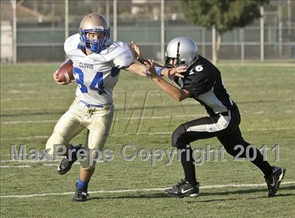 Thumbnail 3 in Fr: Clovis @ Stockdale photogallery.