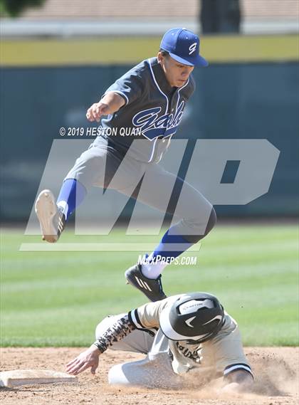 Thumbnail 2 in El Dorado vs. Gahr (National Classic) photogallery.