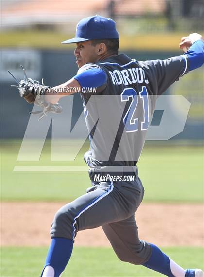 Thumbnail 1 in El Dorado vs. Gahr (National Classic) photogallery.