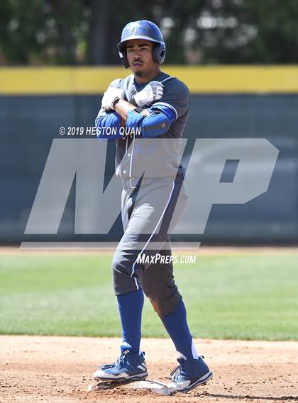 Thumbnail 1 in El Dorado vs. Gahr (National Classic) photogallery.
