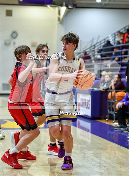 Thumbnail 2 in Cutter-Morning Star vs Fountain Lake (Fountain Lake Christmas Classsic) photogallery.