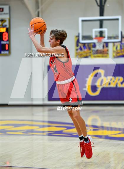 Thumbnail 3 in Cutter-Morning Star vs Fountain Lake (Fountain Lake Christmas Classsic) photogallery.