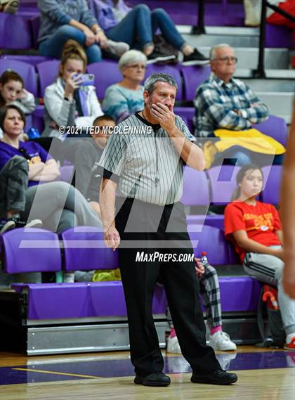Thumbnail 2 in Cutter-Morning Star vs Fountain Lake (Fountain Lake Christmas Classsic) photogallery.