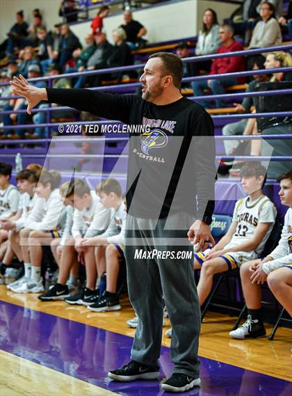 Thumbnail 3 in Cutter-Morning Star vs Fountain Lake (Fountain Lake Christmas Classsic) photogallery.