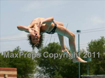 Thumbnail 2 in CIF SJS Boys JV Diving Finals photogallery.