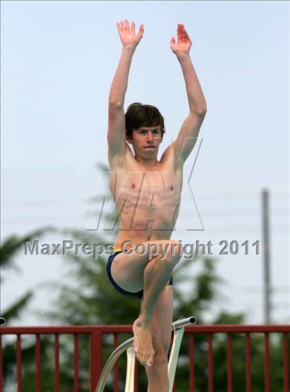 Thumbnail 1 in CIF SJS Boys JV Diving Finals photogallery.