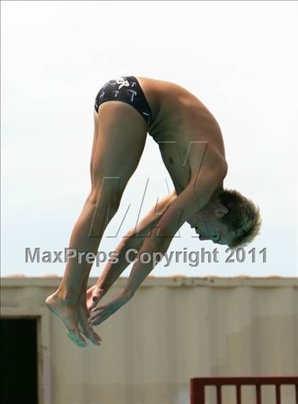 Thumbnail 1 in CIF SJS Boys JV Diving Finals photogallery.