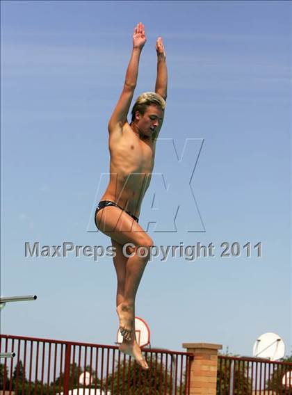 Thumbnail 1 in CIF SJS Boys JV Diving Finals photogallery.