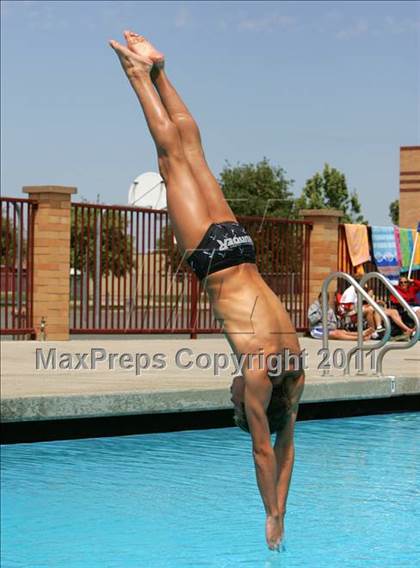 Thumbnail 3 in CIF SJS Boys JV Diving Finals photogallery.