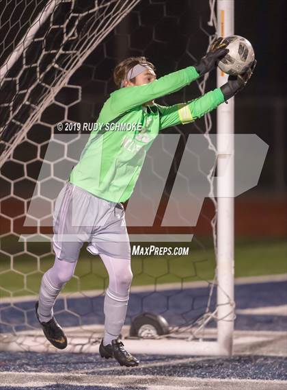 Thumbnail 2 in Westview vs. San Marcos photogallery.