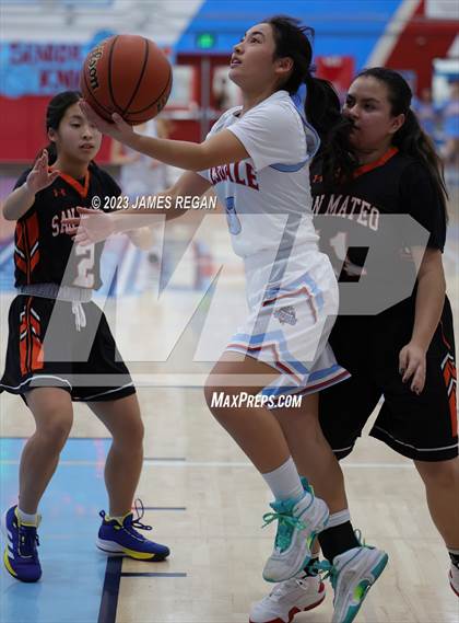 Thumbnail 1 in San Mateo @ Hillsdale photogallery.