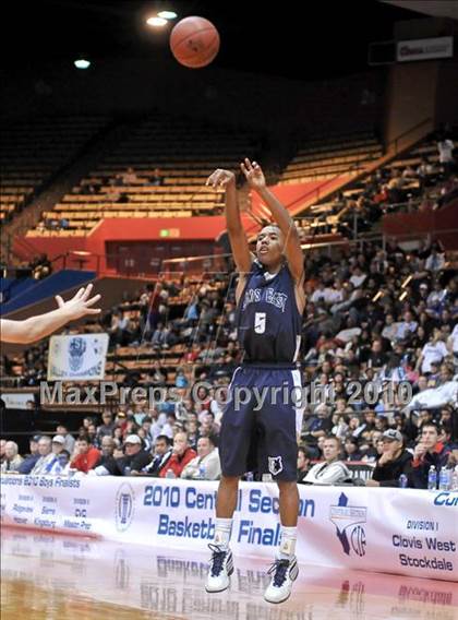 Thumbnail 1 in Buchanan vs. Clovis East (CIF CS D1 Final) photogallery.