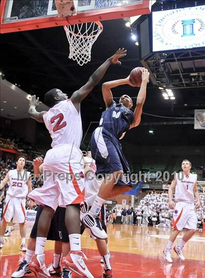Thumbnail 2 in Buchanan vs. Clovis East (CIF CS D1 Final) photogallery.