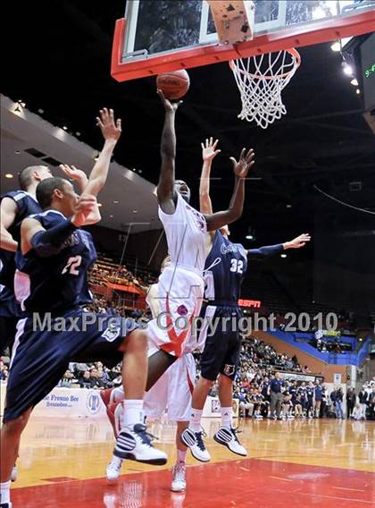 Thumbnail 2 in Buchanan vs. Clovis East (CIF CS D1 Final) photogallery.