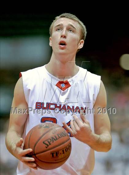 Thumbnail 3 in Buchanan vs. Clovis East (CIF CS D1 Final) photogallery.