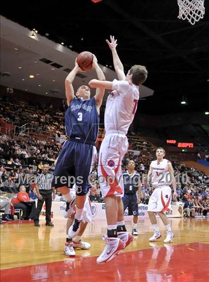 Thumbnail 3 in Buchanan vs. Clovis East (CIF CS D1 Final) photogallery.