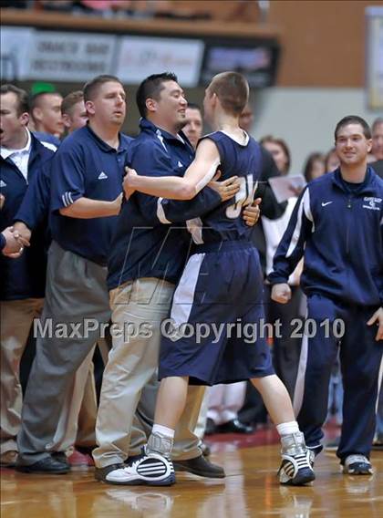 Thumbnail 2 in Buchanan vs. Clovis East (CIF CS D1 Final) photogallery.
