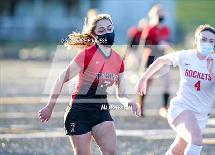 Thumbnail 1 in Castle Rock @ Tenino  (1A District 4 Playoffs) photogallery.