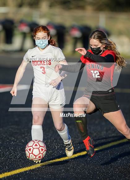 Thumbnail 1 in Castle Rock @ Tenino  (1A District 4 Playoffs) photogallery.