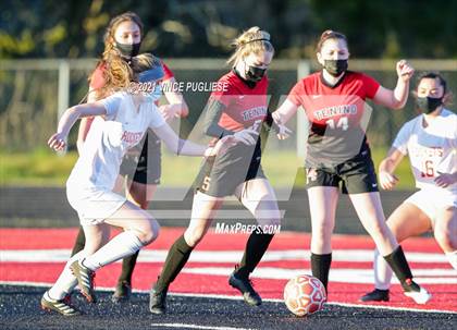 Thumbnail 1 in Castle Rock @ Tenino  (1A District 4 Playoffs) photogallery.