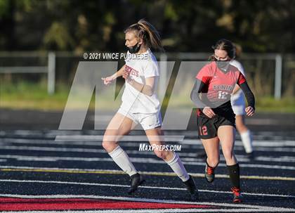 Thumbnail 3 in Castle Rock @ Tenino  (1A District 4 Playoffs) photogallery.