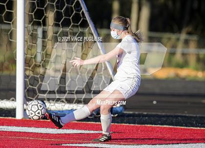 Thumbnail 3 in Castle Rock @ Tenino  (1A District 4 Playoffs) photogallery.