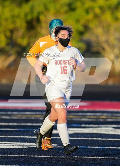 Thumbnail 1 in Castle Rock @ Tenino  (1A District 4 Playoffs) photogallery.
