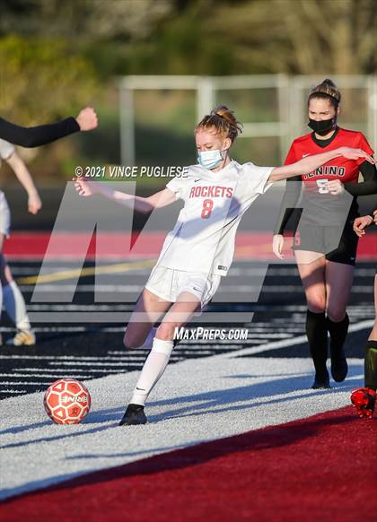 Thumbnail 2 in Castle Rock @ Tenino  (1A District 4 Playoffs) photogallery.