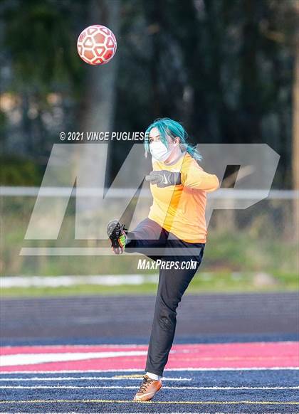 Thumbnail 3 in Castle Rock @ Tenino  (1A District 4 Playoffs) photogallery.