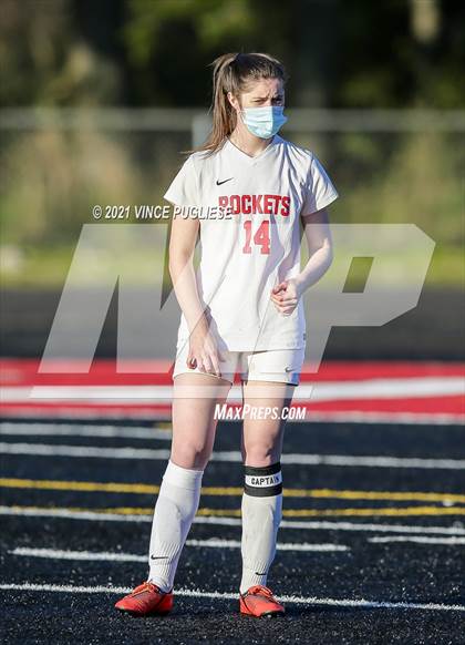 Thumbnail 2 in Castle Rock @ Tenino  (1A District 4 Playoffs) photogallery.