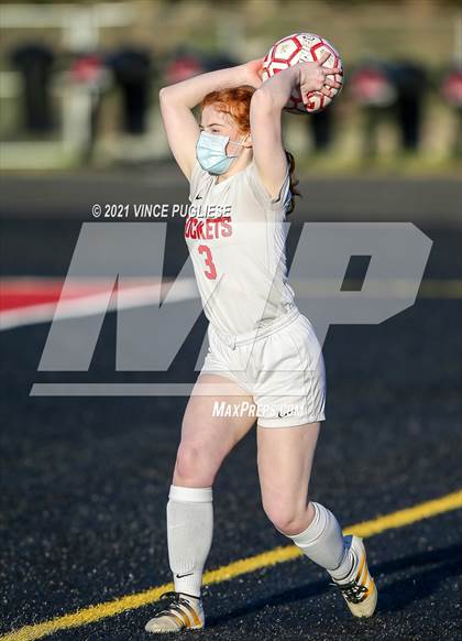 Thumbnail 1 in Castle Rock @ Tenino  (1A District 4 Playoffs) photogallery.