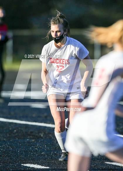 Thumbnail 1 in Castle Rock @ Tenino  (1A District 4 Playoffs) photogallery.