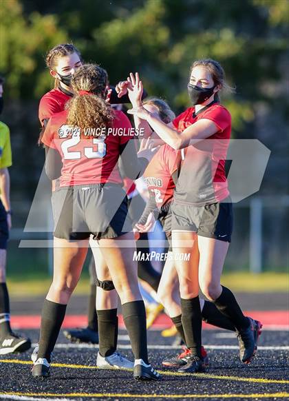 Thumbnail 3 in Castle Rock @ Tenino  (1A District 4 Playoffs) photogallery.