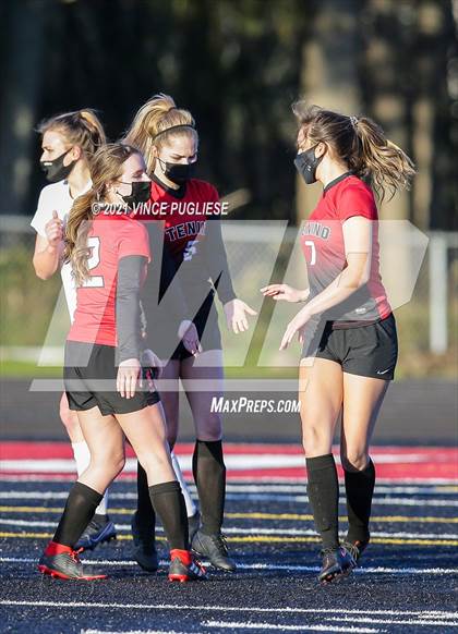 Thumbnail 1 in Castle Rock @ Tenino  (1A District 4 Playoffs) photogallery.