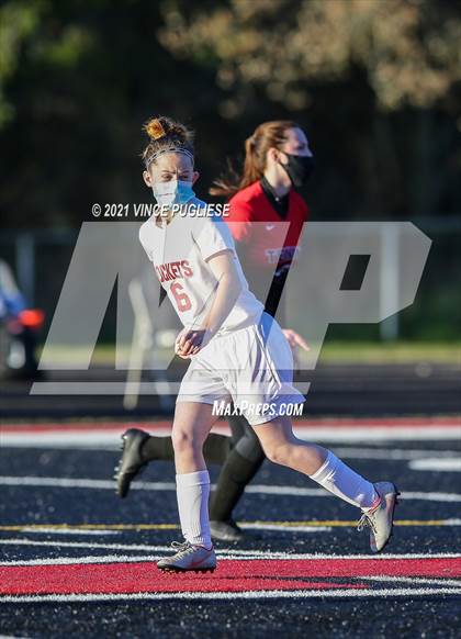 Thumbnail 2 in Castle Rock @ Tenino  (1A District 4 Playoffs) photogallery.