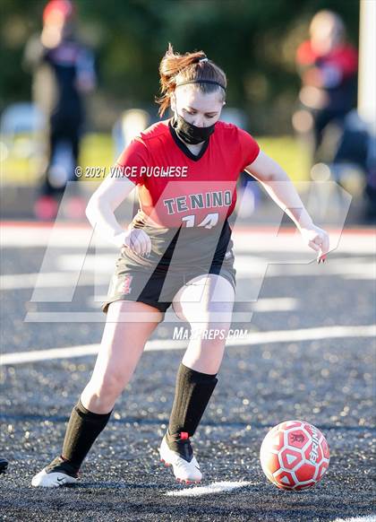 Thumbnail 3 in Castle Rock @ Tenino  (1A District 4 Playoffs) photogallery.