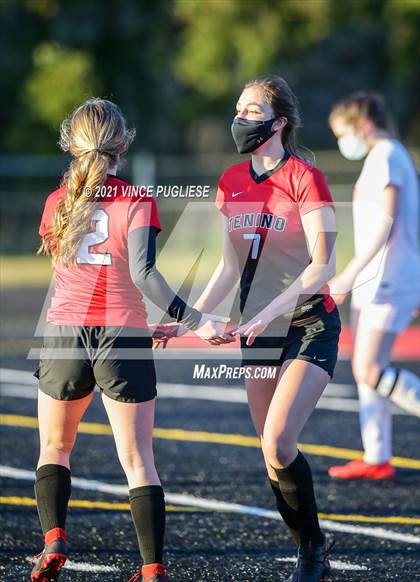 Thumbnail 1 in Castle Rock @ Tenino  (1A District 4 Playoffs) photogallery.