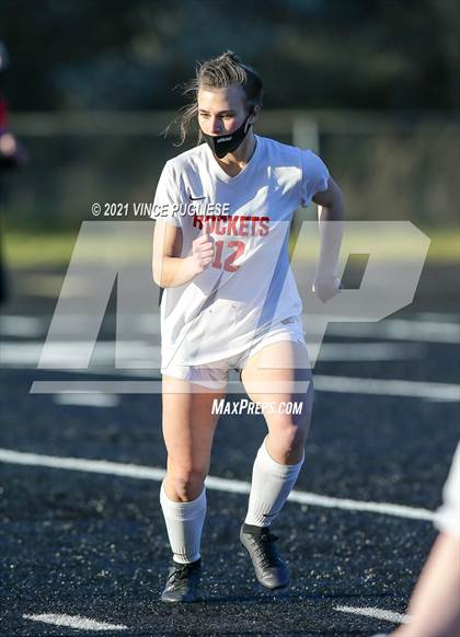 Thumbnail 2 in Castle Rock @ Tenino  (1A District 4 Playoffs) photogallery.