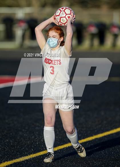 Thumbnail 2 in Castle Rock @ Tenino  (1A District 4 Playoffs) photogallery.