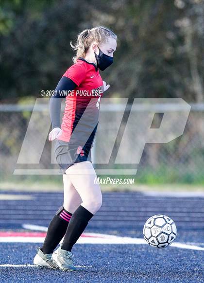 Thumbnail 2 in Castle Rock @ Tenino  (1A District 4 Playoffs) photogallery.