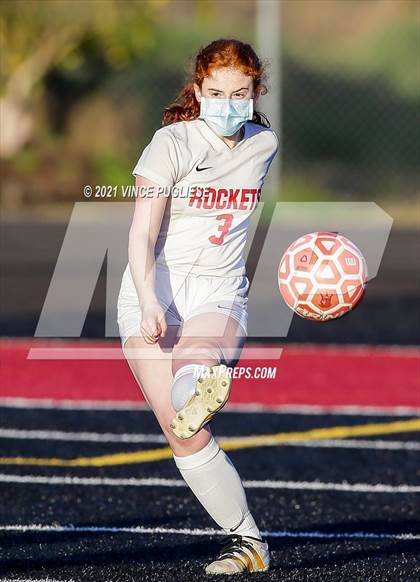 Thumbnail 1 in Castle Rock @ Tenino  (1A District 4 Playoffs) photogallery.