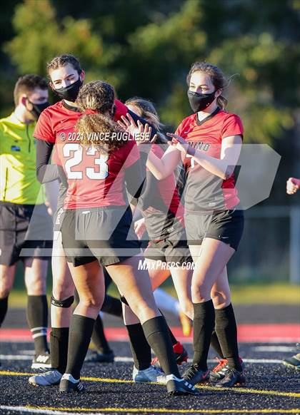 Thumbnail 2 in Castle Rock @ Tenino  (1A District 4 Playoffs) photogallery.