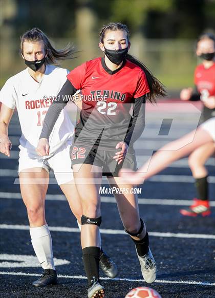 Thumbnail 3 in Castle Rock @ Tenino  (1A District 4 Playoffs) photogallery.