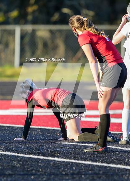 Thumbnail 2 in Castle Rock @ Tenino  (1A District 4 Playoffs) photogallery.