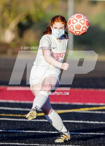 Thumbnail 2 in Castle Rock @ Tenino  (1A District 4 Playoffs) photogallery.