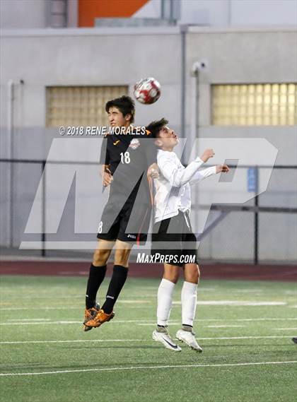 Thumbnail 1 in JV: Bassett @ South Pasadena photogallery.