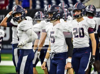 Thumbnail 3 in Tompkins vs West Brook (UIL 6A Regional Playoff) photogallery.